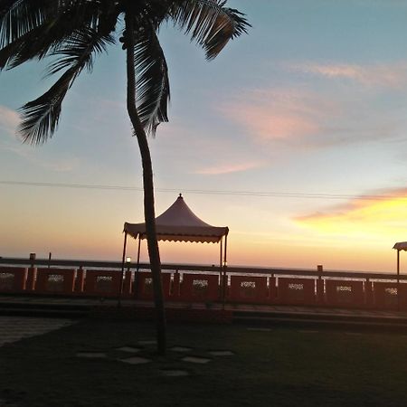 Marmara Beach House Hotel Kannur Exterior photo