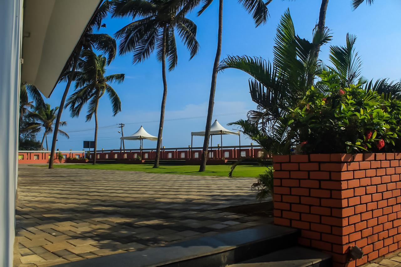 Marmara Beach House Hotel Kannur Exterior photo